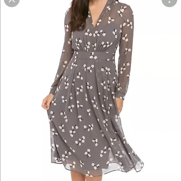 Anne Klein | Dresses | V Neck Flower Print Dress | Poshmark Anne Klein | Dresses | V Neck Flower Print Dress | Poshmark